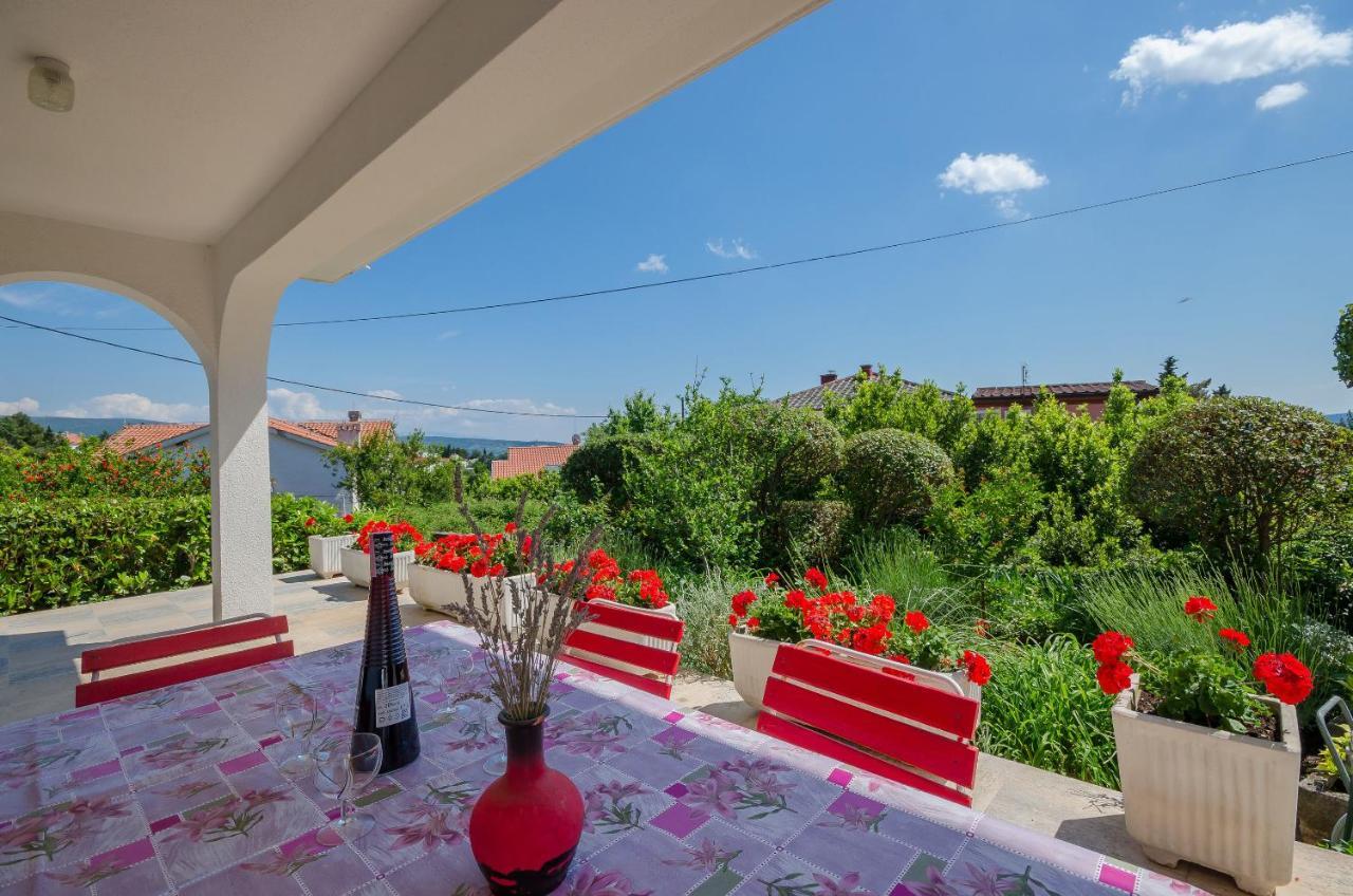 Apartments Lavanda-Kate Krk Town Exterior photo